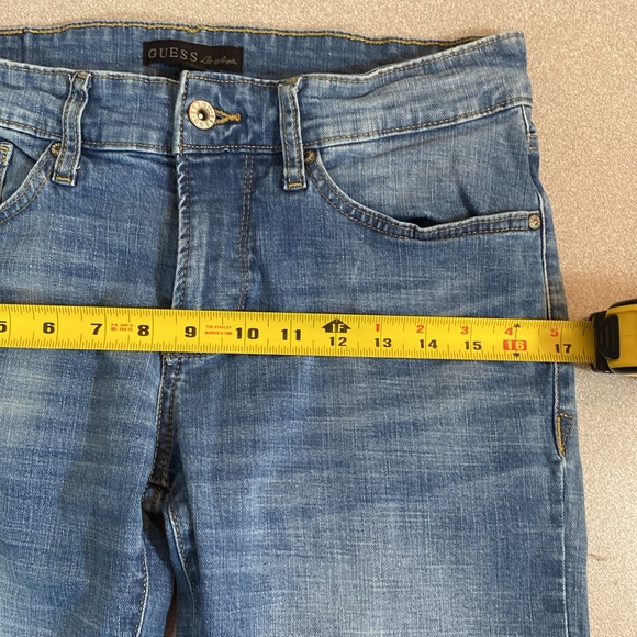 Guess - Lincoln slim straight jeans. Size 30/31 - Picture 9 of 13